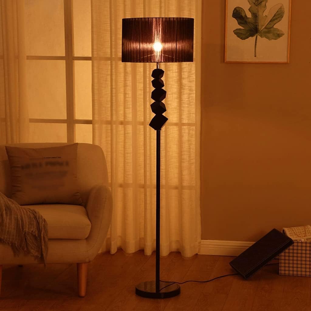 Minimalistische vloerlamp ijzeren kunst staande lamp geometrisch zwart kristal ontwerp hoogpolige lamp voor woonkamer bank vloerlamp