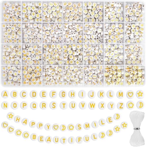 EUES 2000 Stück Goldene Alphabet Perlen 7mm A-Z Buchstabenperlen zum Armbänder Rund Buchstaben Perlen für Auffädeln Buchstaben Perlen Set für Schmuckherstellung DIY Armbänder Halsketten Handwerk