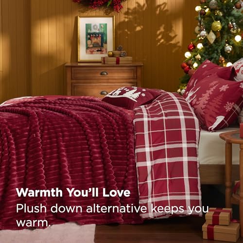 Image of Bedsure Christmas Twin Comforter Set - 4 Pieces Christmas Twin Bedding Set, Bed in a Bag with 1 Soft Snowflake and Elk Reversible Comforter, 1 Pillow Sham, 1 Throw Blanket and 1 Decorative