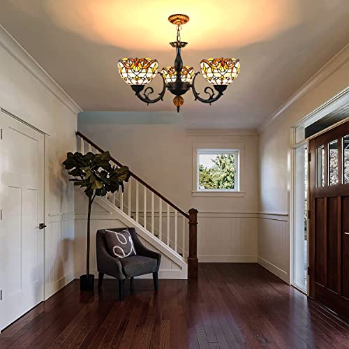 Lustre baroque réglable pour optimiser l'éclairage de plafond haut