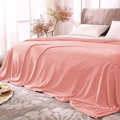 Amazon.com: BEDELITE Fleece Blankets King Size Pink Throw Blankets for Bed  u0026 Couch, Plush Cozy Fuzzy Blanket, Super Soft u0026 Warm Blankets for Fall and  Winter : Home u0026 Kitchen