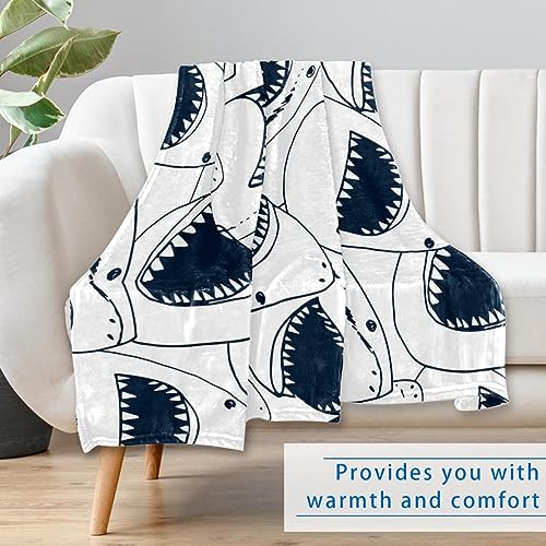 Couverture requin douce pour vos soirées cinéma et sorties camping - 7