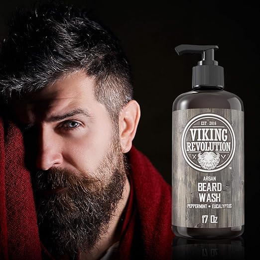 Viking Revolution - Shampoo Barba - Bagnoschiuma Naturale con Olio di Argan & Jojoba - Ammorbidisce e Rafforza - Menta piperita ed Eucalipto - 500 ml