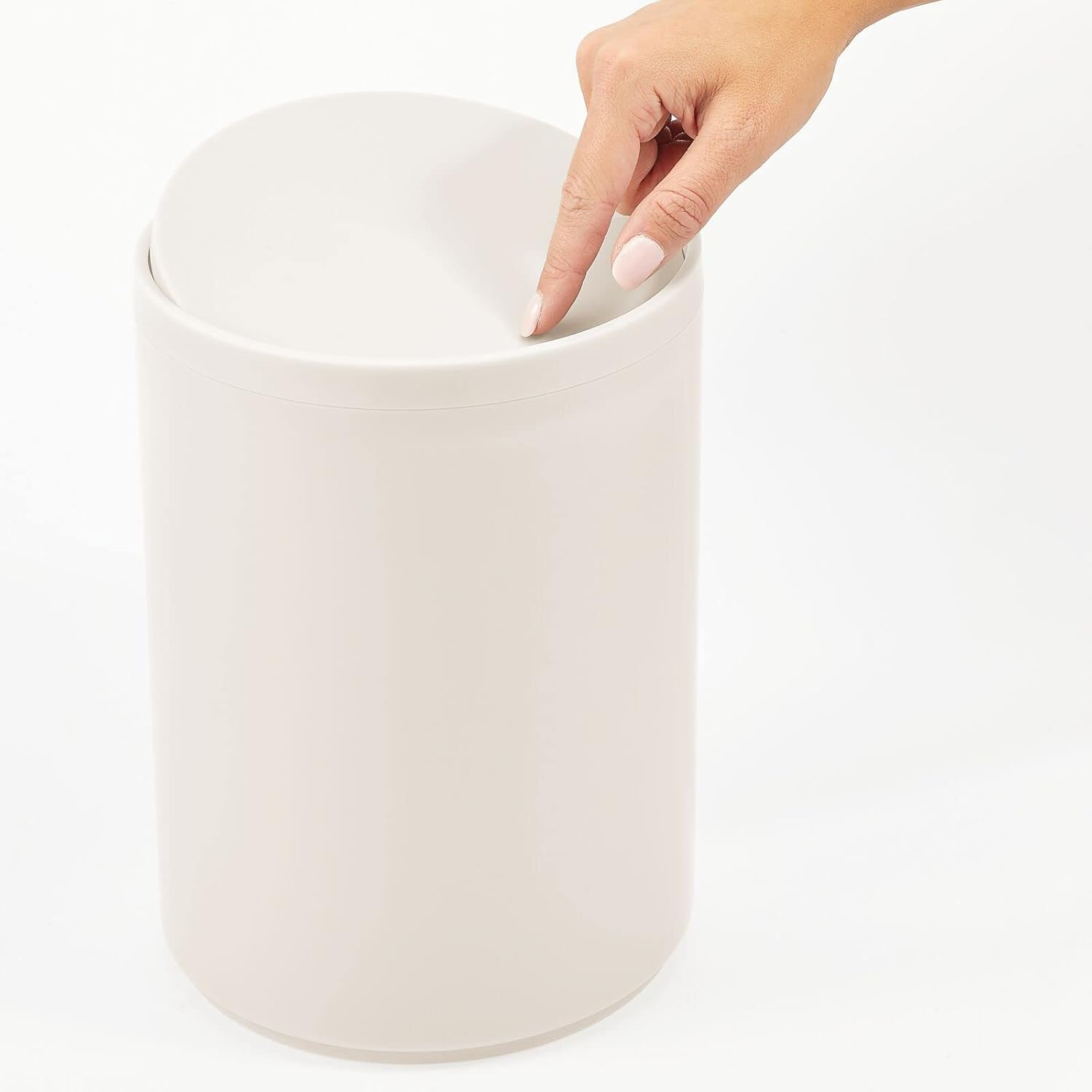 mDesign Plastic Small Slim Round 1.7 Gallon/6.5 Liter Trash Can with Removable Swing Lid - Wastebasket, Garbage Container Basket Bin for Master/Guest Bathroom - Holds Rubbish/Recycle - Cream/Beige