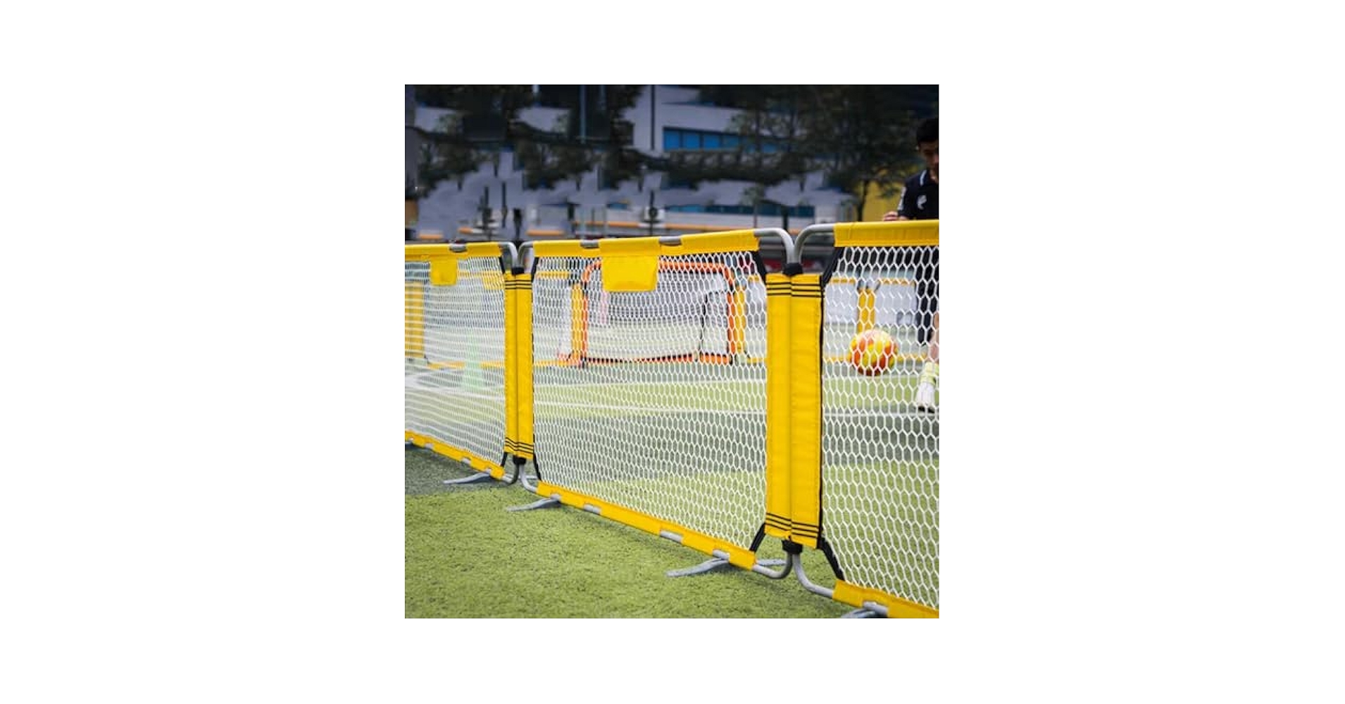 ひな　　　⭐︎美品⭐︎リバウンドネット サッカー フットサル 野球 Amazon | リバウンドネット サッカー 室内 屋外兼用 100cm*103cm