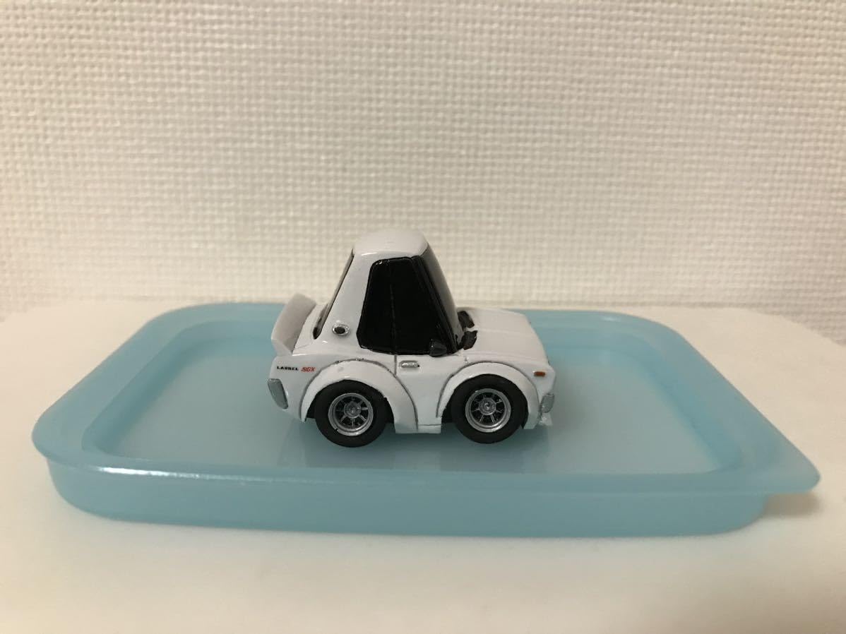 Amazon.co.jp: チョロQ カスタム ローレル SGX ノッポ 箱乗りチョロQ