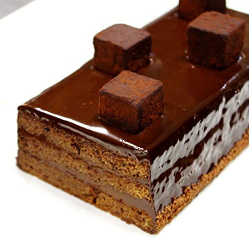 Amazon Co Jp 大人の生チョコケーキ 洋酒たっぷり 子供禁止スイーツ ベルギー産ビターショコラ使用 食品 飲料 お酒