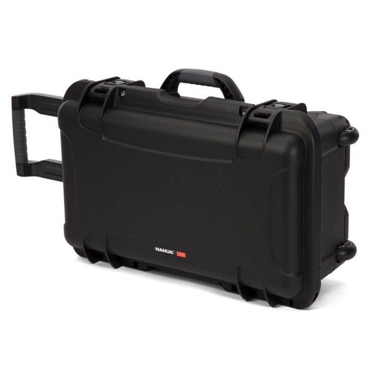 Amazon.com: NANUK Media Series 935 Waterproof Wheeled Hard Case  