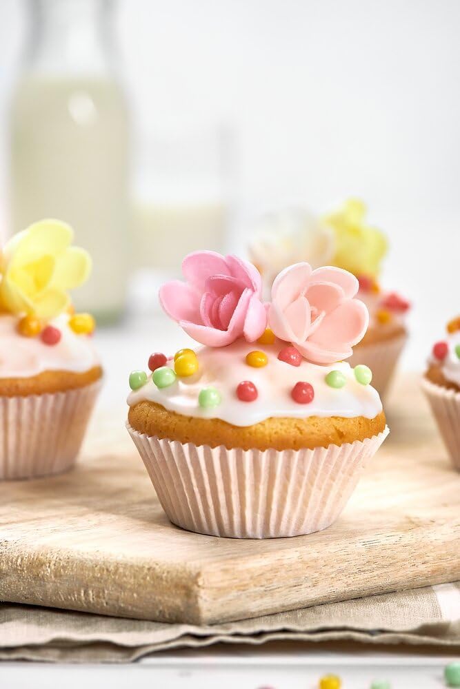 Dr. Oetker Zitronen Muffins, 6er Pack Backmischung für Rührteig Zitrone, Zitronenmuffins mit Glasur, inkl. Papierbackförmchen, Muffin-Mischung geeignet für die Heissluftfritteuse, 6 x 455g