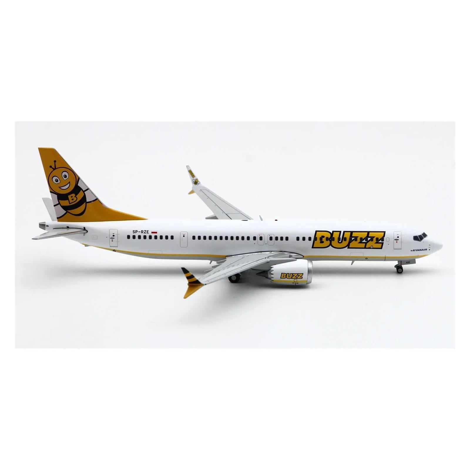 Scale Airplane Model 1:200 For Buzz Airlines Boeing B737