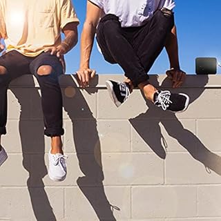 LogiLink SP0057 - Altoparlante compatto Bluetooth 5.0 per riproduzione musicale (microSD, USB-A, AUX) e radio FM integrata, supporta la funzione vivavoce, nero