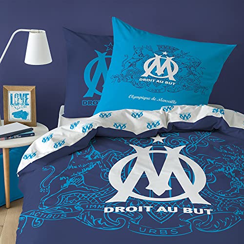 Olympique DE Marseille Parure de Lit 220x240 cm | 100% Coton | Oeko-TEX | Housse de Couette 1 ou 2 Personnes 220x240 cm + 2 Taies d'oreiller 63x63 cm Imprimées Réversibles | Bleu