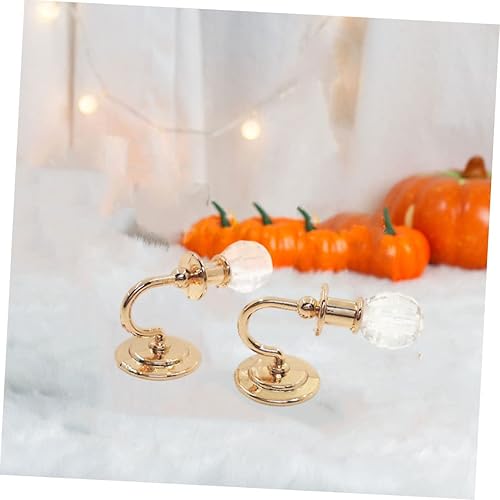 Miniatura 6 de Yardwe 1 par de luces de pared para casa de muñecas, mini muebles resplandor decoraciones mini accesorios 1 12 luces de pared lámpara de pared