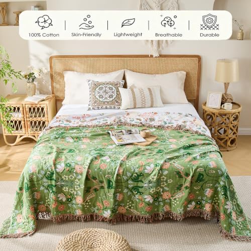 Image of VANJOROY King Boho Throw Blanket, 100% Organic Cotton Breathable Skin-Friendly Ultra Soft 91 inch x 98 inch Bed Quilt Green Throw - Floral Rustic Decor Luxury Reversible Blanket for Sofa Couch Chair and Gift