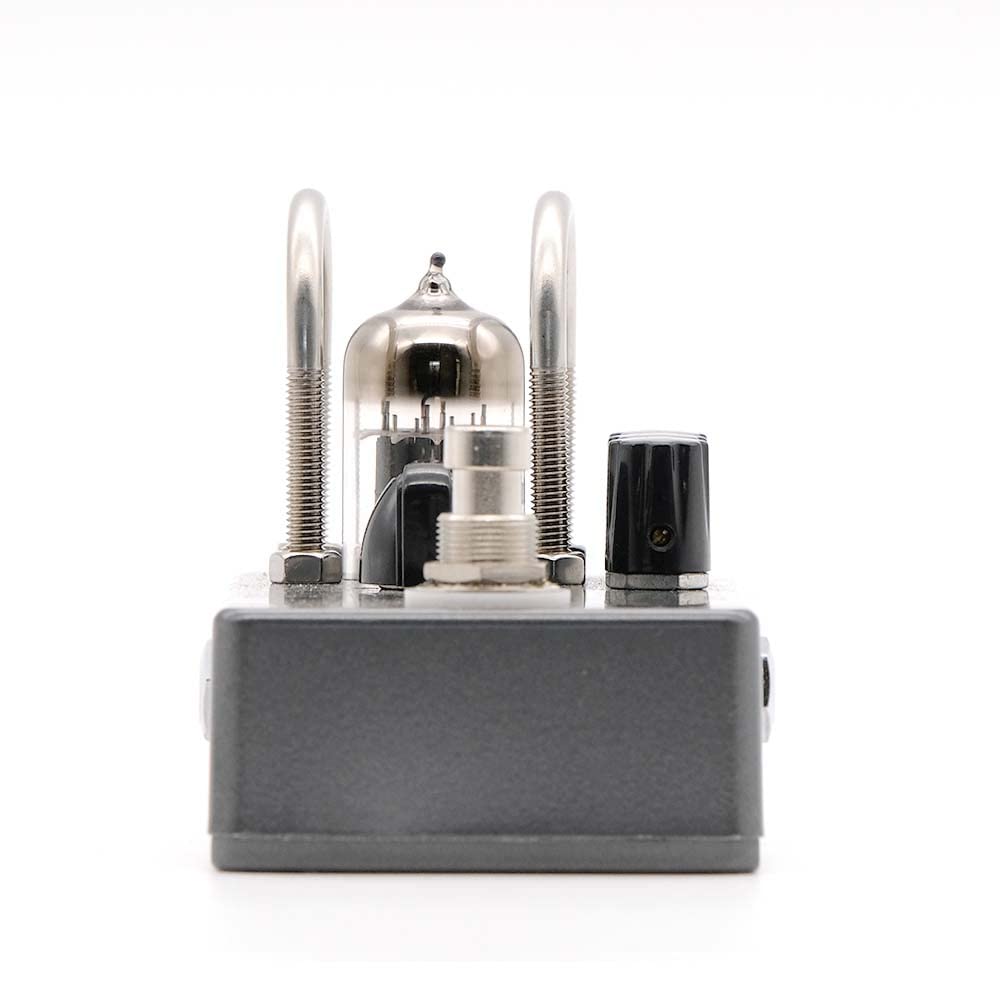 【美品】Beyond BASS WIREDベース用真空管プリアンプ Beyond Bass Wired (ベース用 真空管プリアンプ)