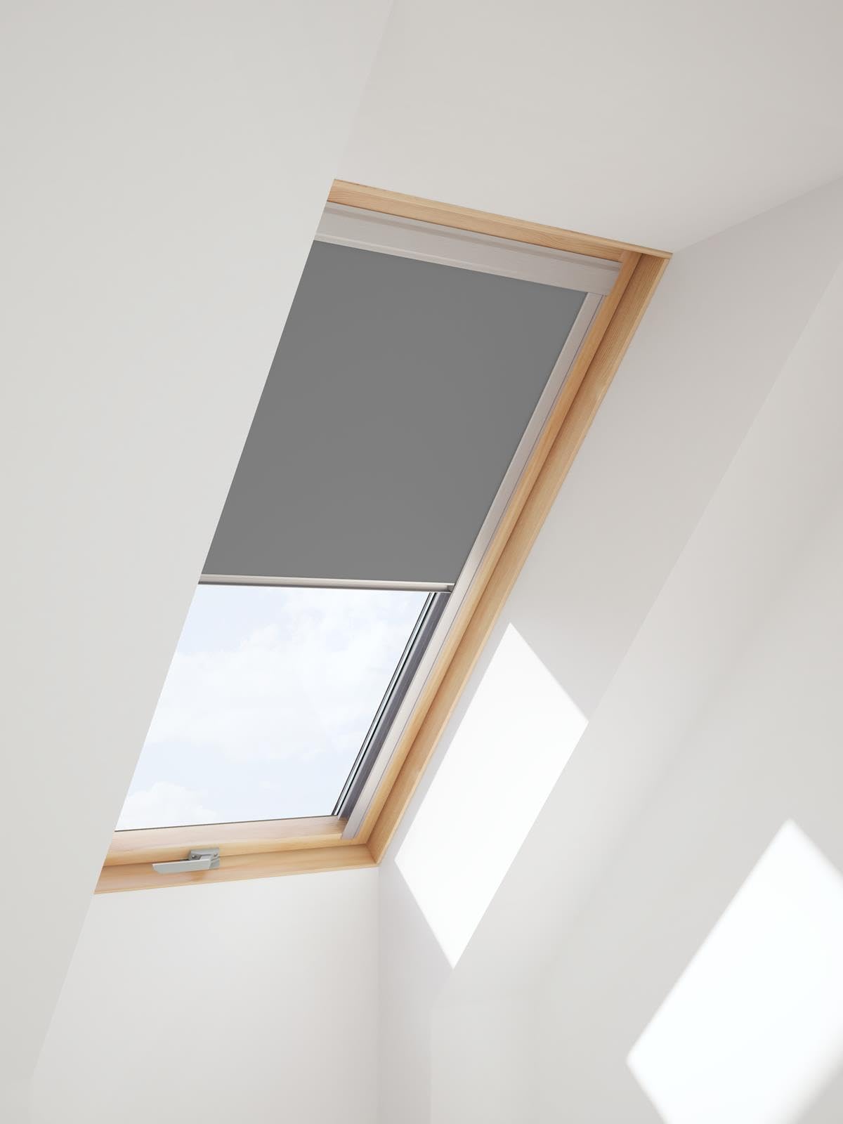 Store occultant pour fenêtre de Toit SK08 / S08 / S8A / 608 | pour VELUX, BALIO, DAKSTRA, RoofLITE+, SOLSTRO, DAKEA, LuXtra, Keylight | Obscurcissement Quasi Total | Position réglable | Graphite