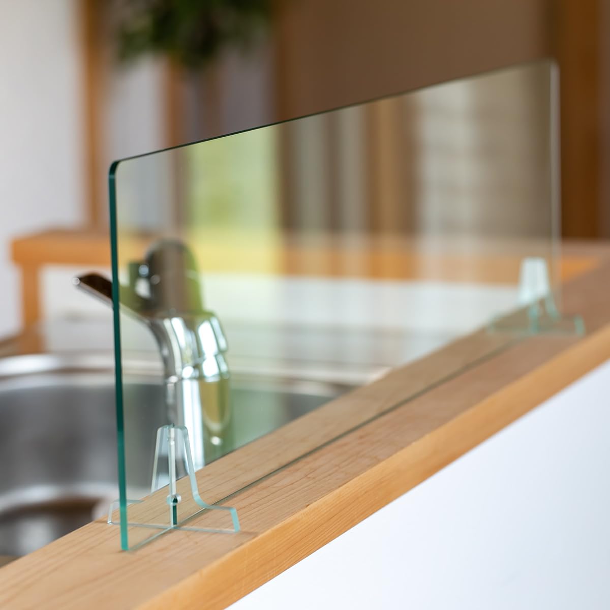 Amazon.co.jp: 【日本製】 水はねガード アクリルスタンド 24×90cm 水