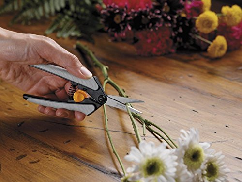 Fiskars Softouch Micro-Tip Pruning Snip Review - Precise Micro-Tip Snips for Flowers and Bonsai Image 5