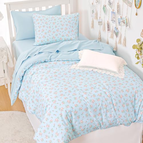 Image of Wake In Cloud - Floral Comforter Set, Coquette Cottagecore Aesthetic Flower Shabby Chic Pattern for Women Teen Girls, Soft Lightweight Bedding, 3 Pieces, Blue Pink, Twin /Twin XL Size
