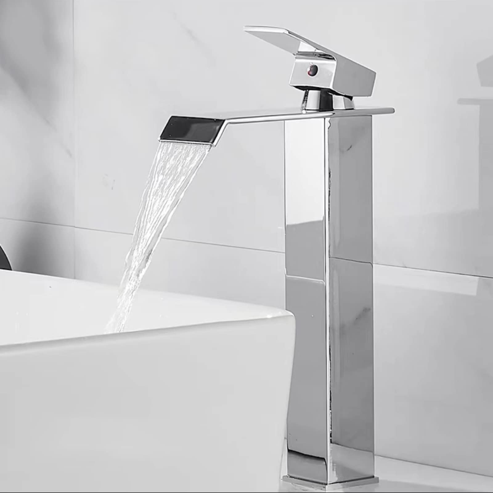 Robinet mitigeur d'évier chaud et froid à cascade avec cartouche céramique précise
