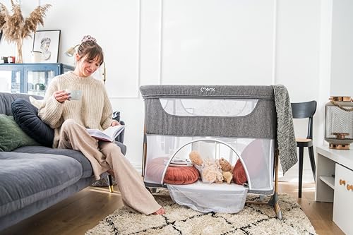 Momi SMART Bed 4-in-1 Kinderbeistellbetten bis 15 kg, Beistellbett für Babys mit Matratze, Höhenverstellbar