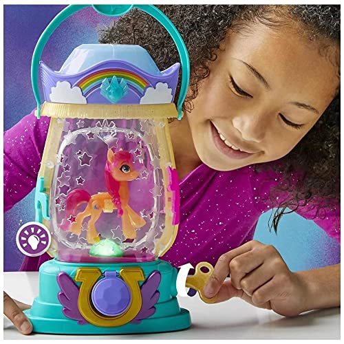 Conjunto My Little Pony: A New Generation Movie Lanterna Surpresa Brilhante Sunny Starscout - F3329