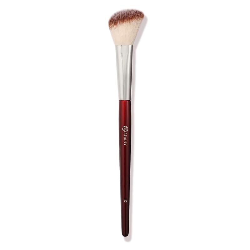 Pincel pequeno chanfrado para blush BK BEAUTY 112, para produtos em pó, creme e líquidos