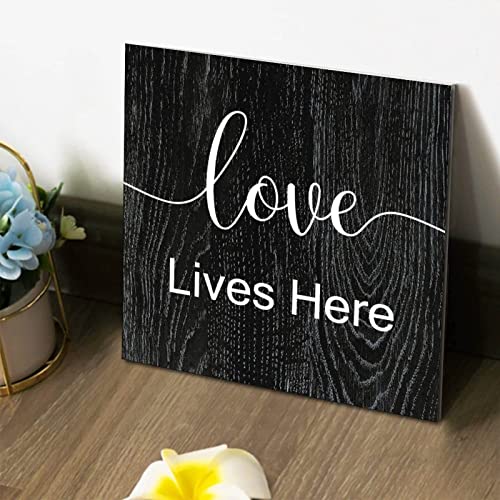 Tollyee Wooden Signs With Saying Love Lives Here Wood Plaque Wall Hanging Sign Positive Word Quote Wood Sign For Home Cabin Front Door Outdoor Decoration 10"X10" #TOP2
