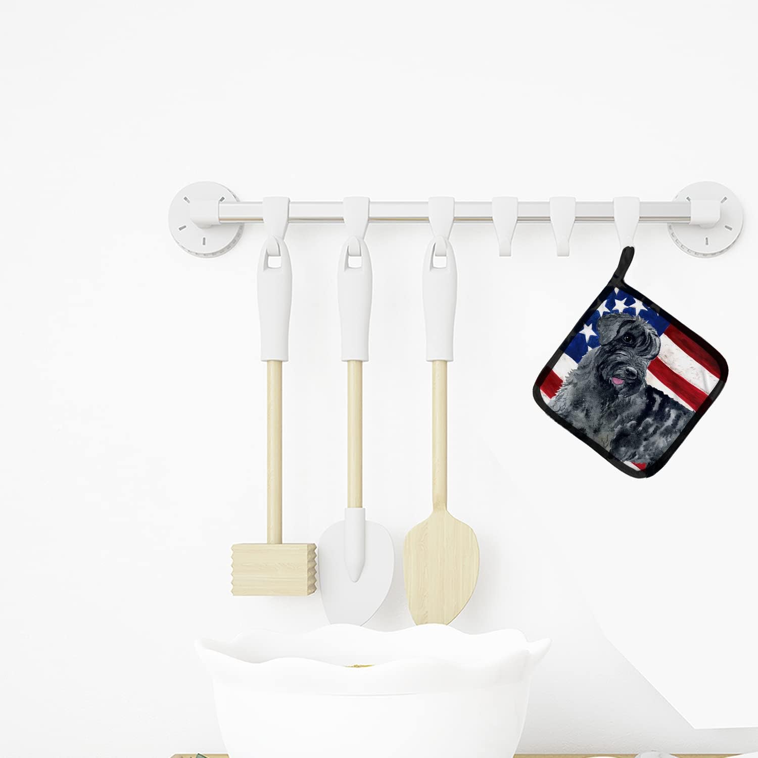 Caroline's Treasures BB9660PTHD Giant Schnauzer Patriotic Pair of Pot Holders Kitchen Heat Resistant Pot Holders Sets Oven Hot Pads for Cooking Baking BBQ, 7 1/2 x 7 1/2 image 3