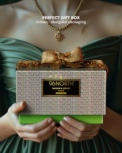 Image of 96NORTH Luxury Candle Balsam & Cedar Scented | Large 3-Wick Jar Candle | Up to 40 Hours Burning Time | 100% Natural Soy Wax | Ideal Christmas Candles Gift