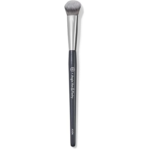 BK BEAUTY BRUSHES - ANGIE HOT & FLASHY A506 CONCEALER - Viral "Kitten Paw" Face Brush - Under-Eye Concealing and Contouring - Makeup Brushes