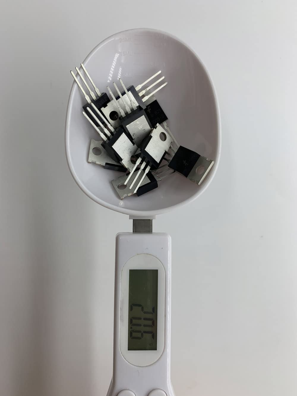 10x TIP31C Transistor – NPN, 100V, 3A, TO220, Bipolar, Silizium, Für Schaltungen, Verstärker & Netzteile