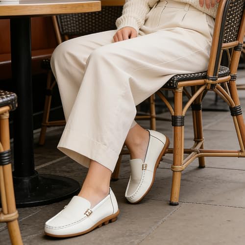 Image of Women's Comfortable & Lightweight Leather Loafers Slip-Ons Driving Walking Mocs Boat Shoes Cute Business Casual Dress Shoes Work Flats for Women