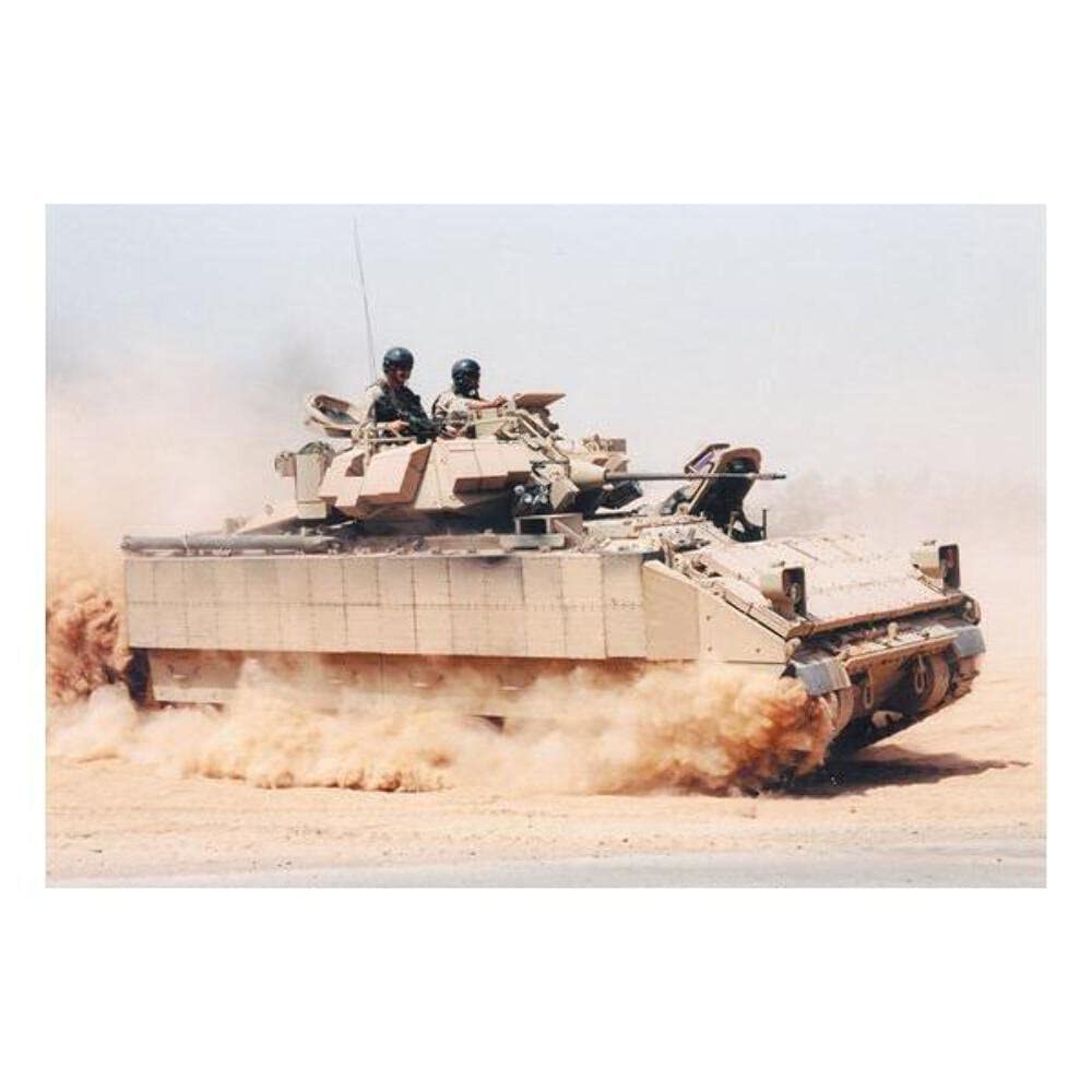 Amazon | ドラゴン 1/72 アメリカ軍 現用 歩兵戦闘車 M2A2ブラッドレー