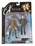 1998 The X-Files Action Figure Series 1 - Agent Scully with Alien