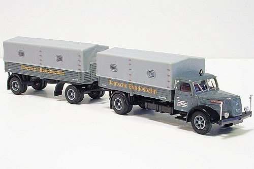 Amazon.co.jp: ヘルパ 1/87 ヘンシェル HS 140 キャンバストレーラー