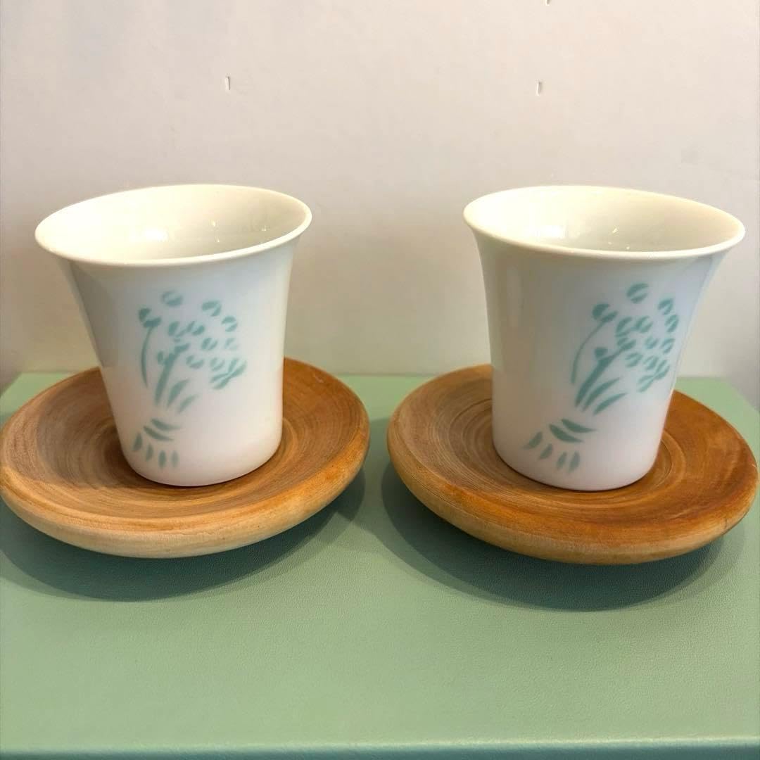 Amazon.co.jp: 深川製磁 木蓮グリーン蓋付き湯呑み＆花束ミニカップお
