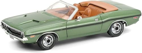 Miniatura 1 de 1970 Dodge Challenger R/T Convertible F8 Verde Metálico con rayas negras y cubiertas de ruedas de lujo 1/18 Modelo de automóvil fundido a presión