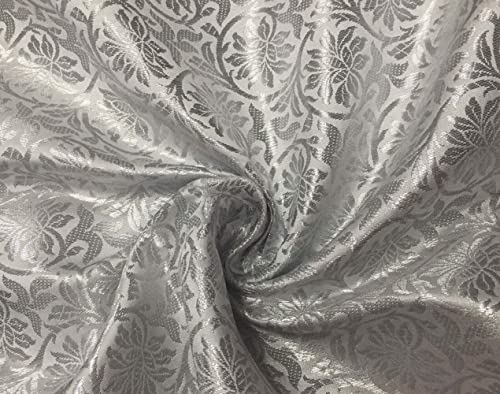 Tissu en brocart de soie précieux pour donner vie à vos souvenirs