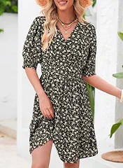 Vestido de verão floral feminino com decote em V profundo e manga bufante estilo boêmio para praia - mini - cintura alta, Preto, M