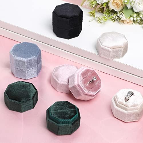 WantGor Velvet Ring Box, 3 Slots Jewelry Ring Gift Box Vintage Ring Display Holder Case for Wedding Ceremony Proposal Engagement (Green)