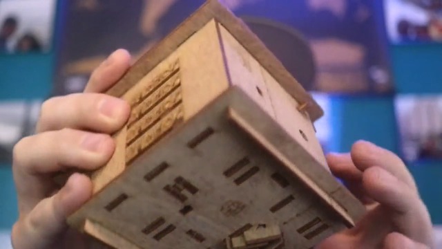 Watch Schrodingers Cat IDventure Escape Room in box puzzle Review