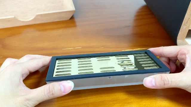 Image of Cabinet with 4+1 Drawers