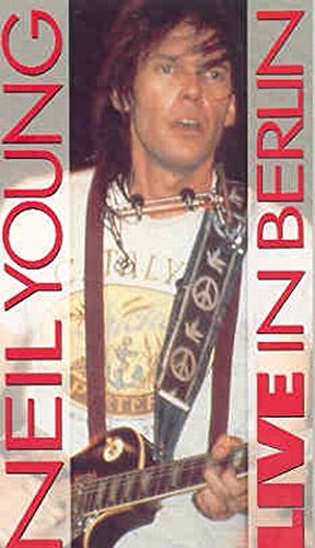 Preisvergleich Produktbild Neil Young-Live in Berlin [VHS]