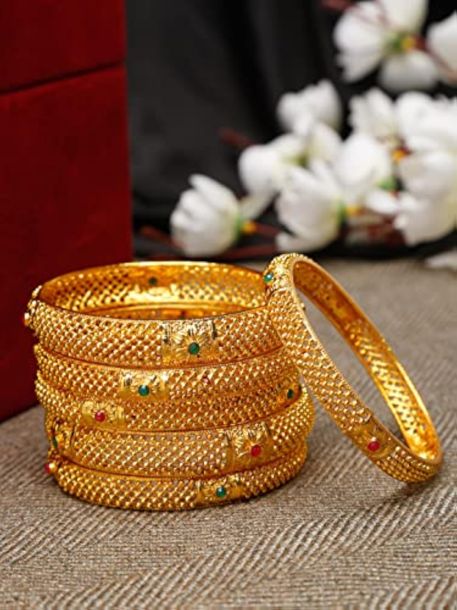 Plated Set of 6 Traditional Bangles (13848b_2.8)