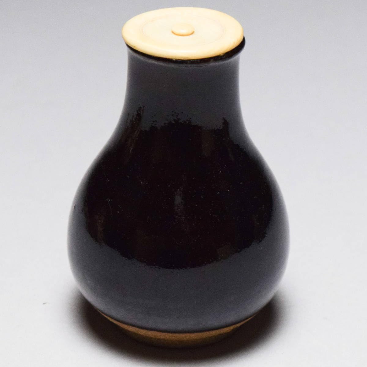 【茶道具】膳所焼 淡海ぜぜ 陽炎園 鶴首? 茶入 仕覆付 共箱 茶道具】膳所焼 淡海ぜぜ 陽炎園 鶴首? 茶入 仕覆付 共箱