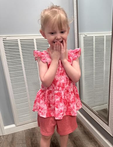 Image of Arshiner Toddler Girl Clothes 2 Piece Summer Outfit Ruffle Sleeveless Top and Shorts Set with Pockets 2-7Y