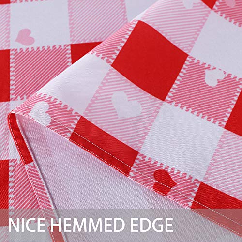 SARAFLORA Valentine\'s Day Checkered Fabric Round Table Cloth, Polyester Heart Pattern Tablecloth, Table Cover Protector for Holiday, Party, Wedding, Banquet Decoration Use, 60 Inch, Red & White