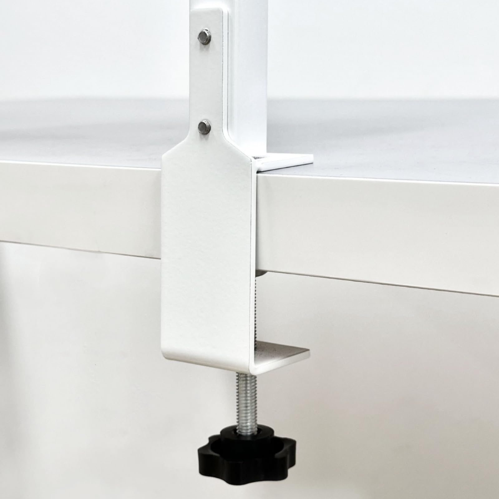 Scaffale da Scrivania con Morsetto Organizer Ripiano Supporto Pensile Mensola Metallo Acciaio al Carbonio con Doppia Mensola E Pannello Forato Adatto per Ufficio Studio Postazione Lavoro