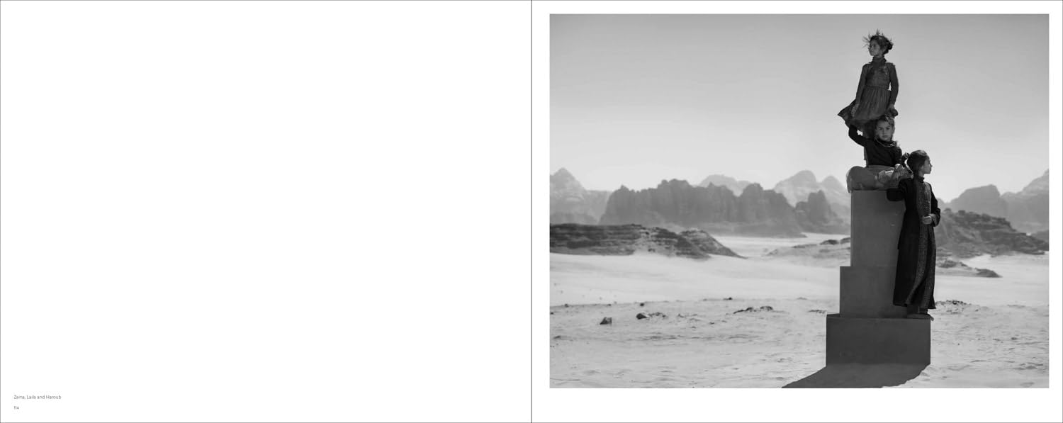 Nick Brandt. The echo of our voices. Ediz. illustrata: The Day May Break, Chapter Four